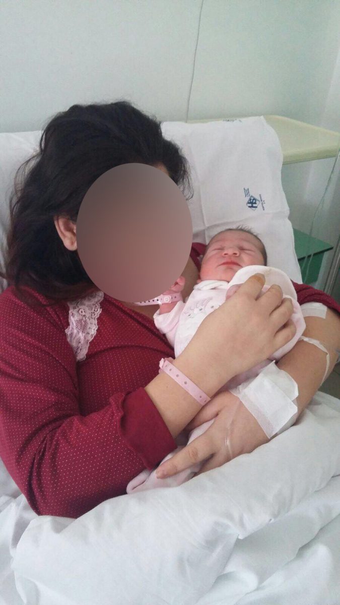 Alexandra a facut publice fotografii dintr-o maternitate de stat din Italia! Cum arata camerele si sala de operatii si ce i s-a intamplat in timpul nasterii | Demamici.ro