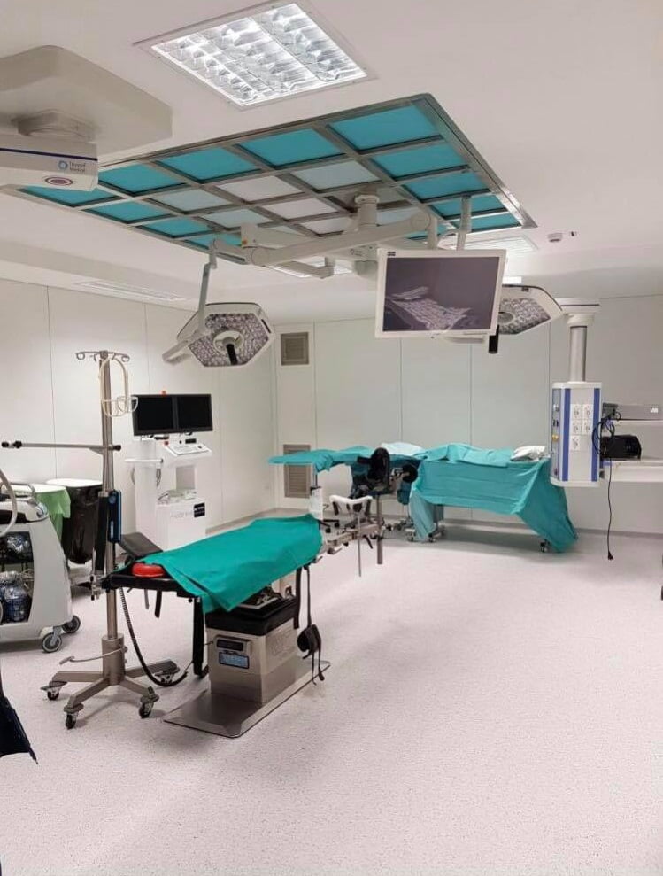 Alexandra a facut publice fotografii dintr-o maternitate de stat din Italia! Cum arata camerele si sala de operatii si ce i s-a intamplat in timpul nasterii | Demamici.ro