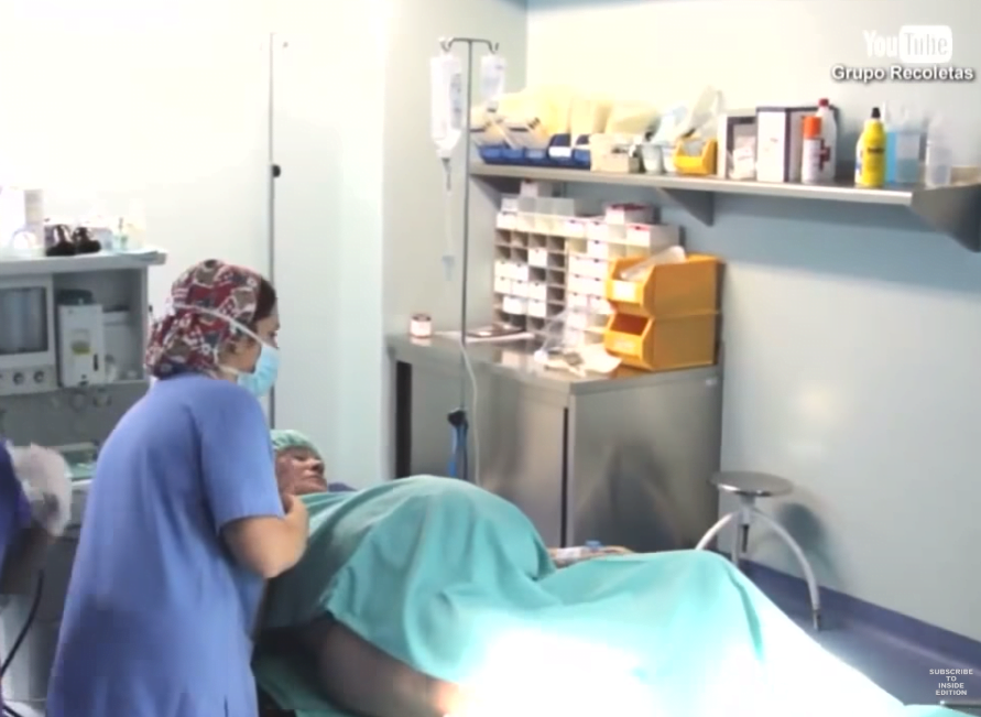 O femeie de 64 de ani din Spania a nascut gemeni. Cum arata micutii VIDEO | Demamici.ro